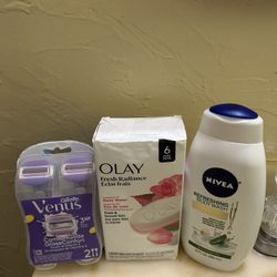 Set De Jabón Rastrillos Y Body Wash 