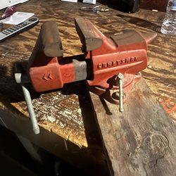 Work bench vice