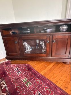 Tv table