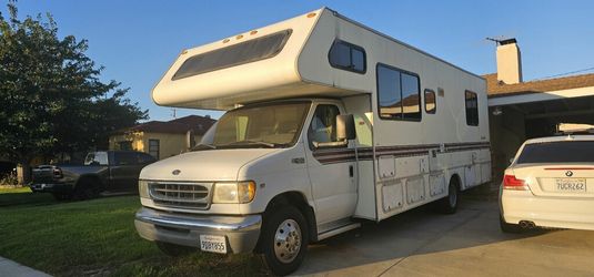 2001 Ford F-53 Motorhome Chassis