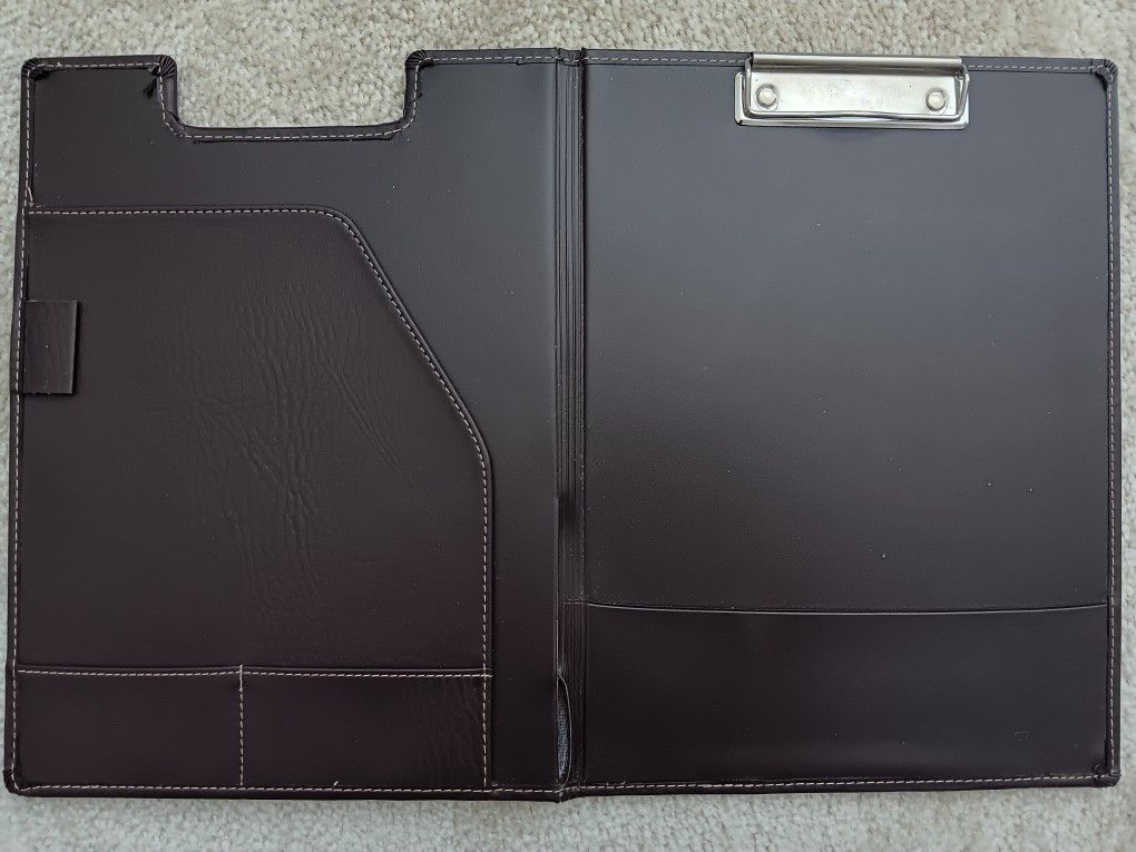 LEEDS Pad Folio