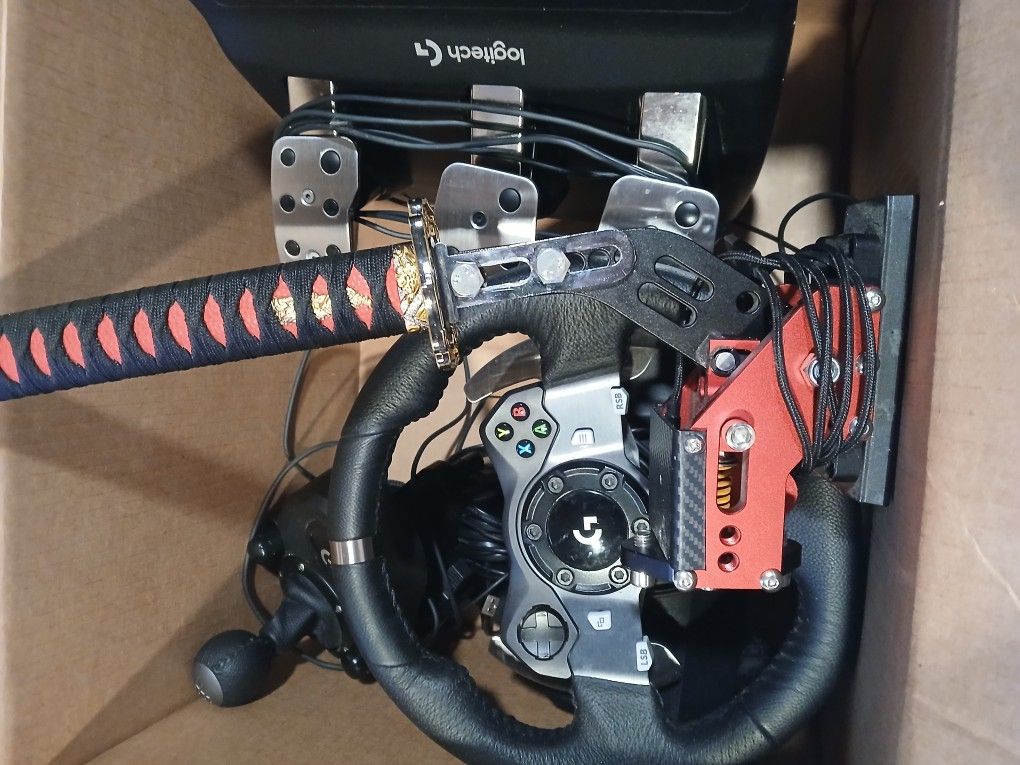 Logitech G920 With Katana Hand Brake And Seat