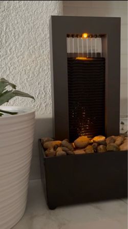 LED Water Fountain with Stones
