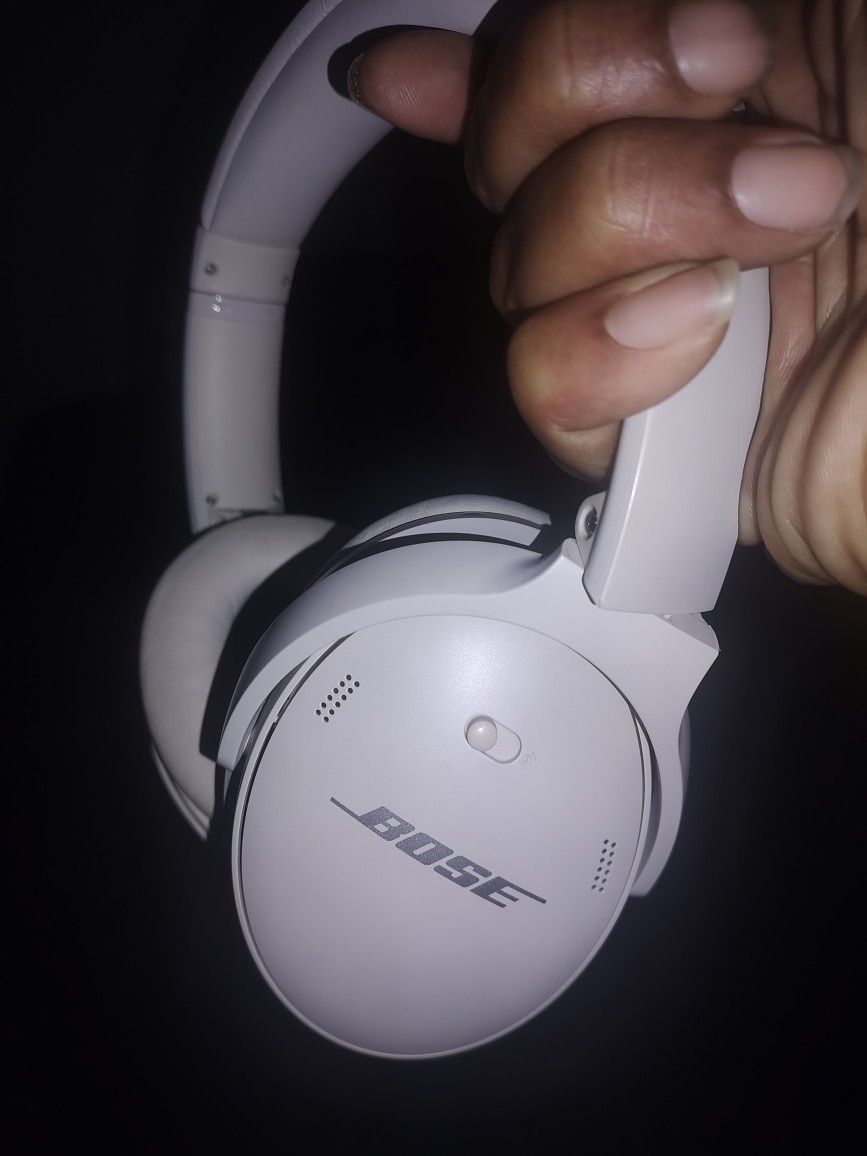 Headphone