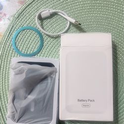 IPhone battery charger pack new