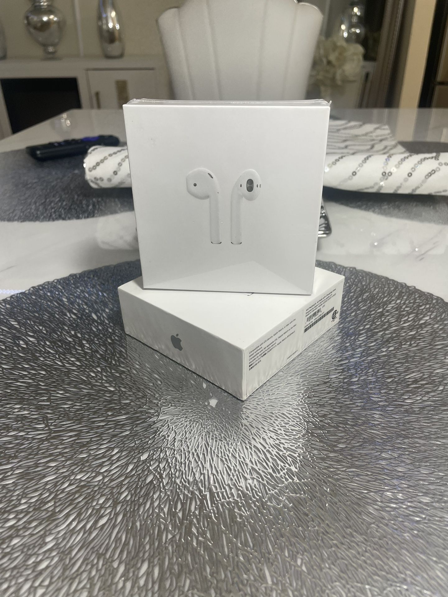 AirPods 1st gen [LIMITED STOCK]