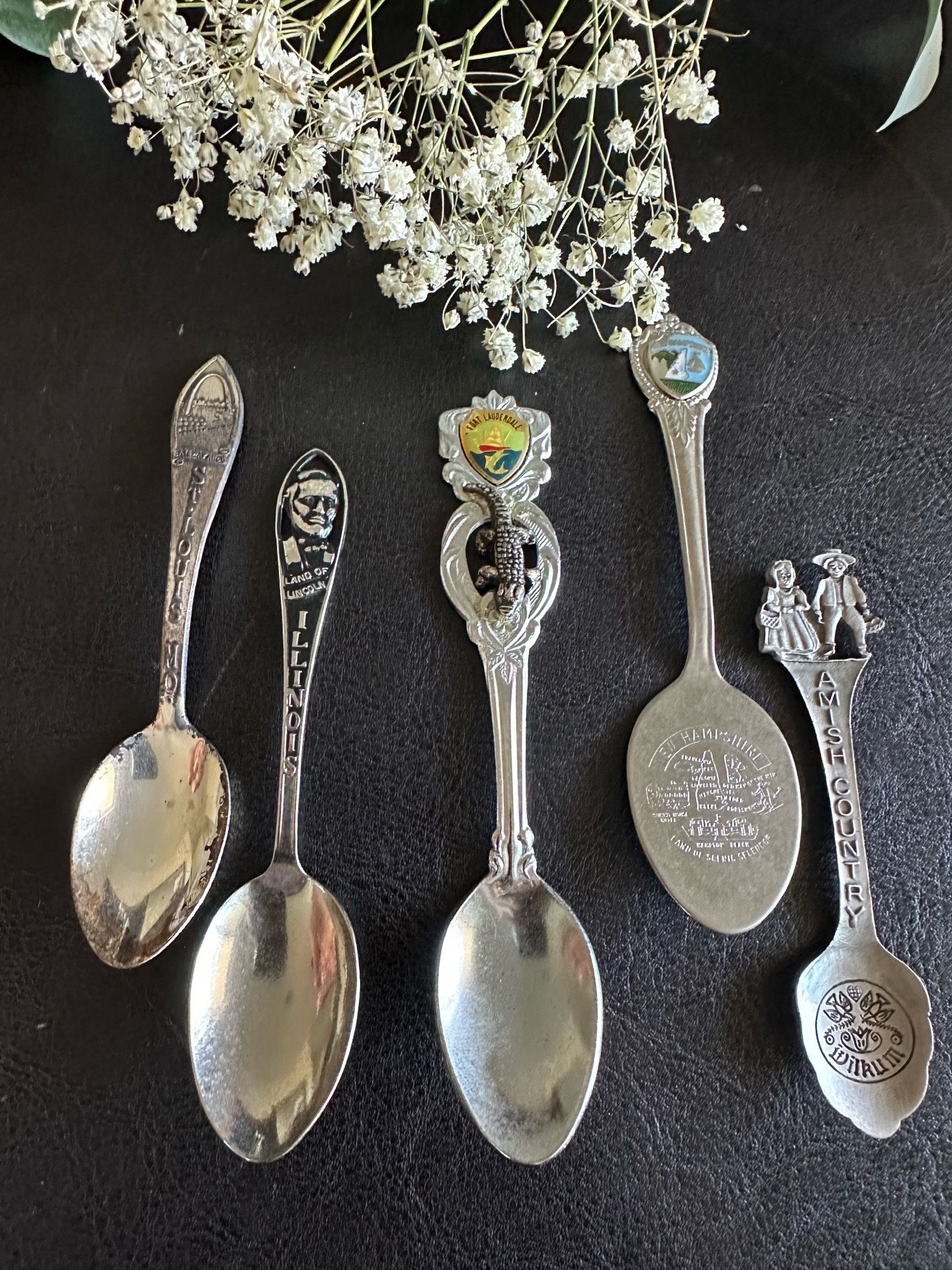 Vintage Souvenir Spoons Pewter & silverplate Variety set of 5.