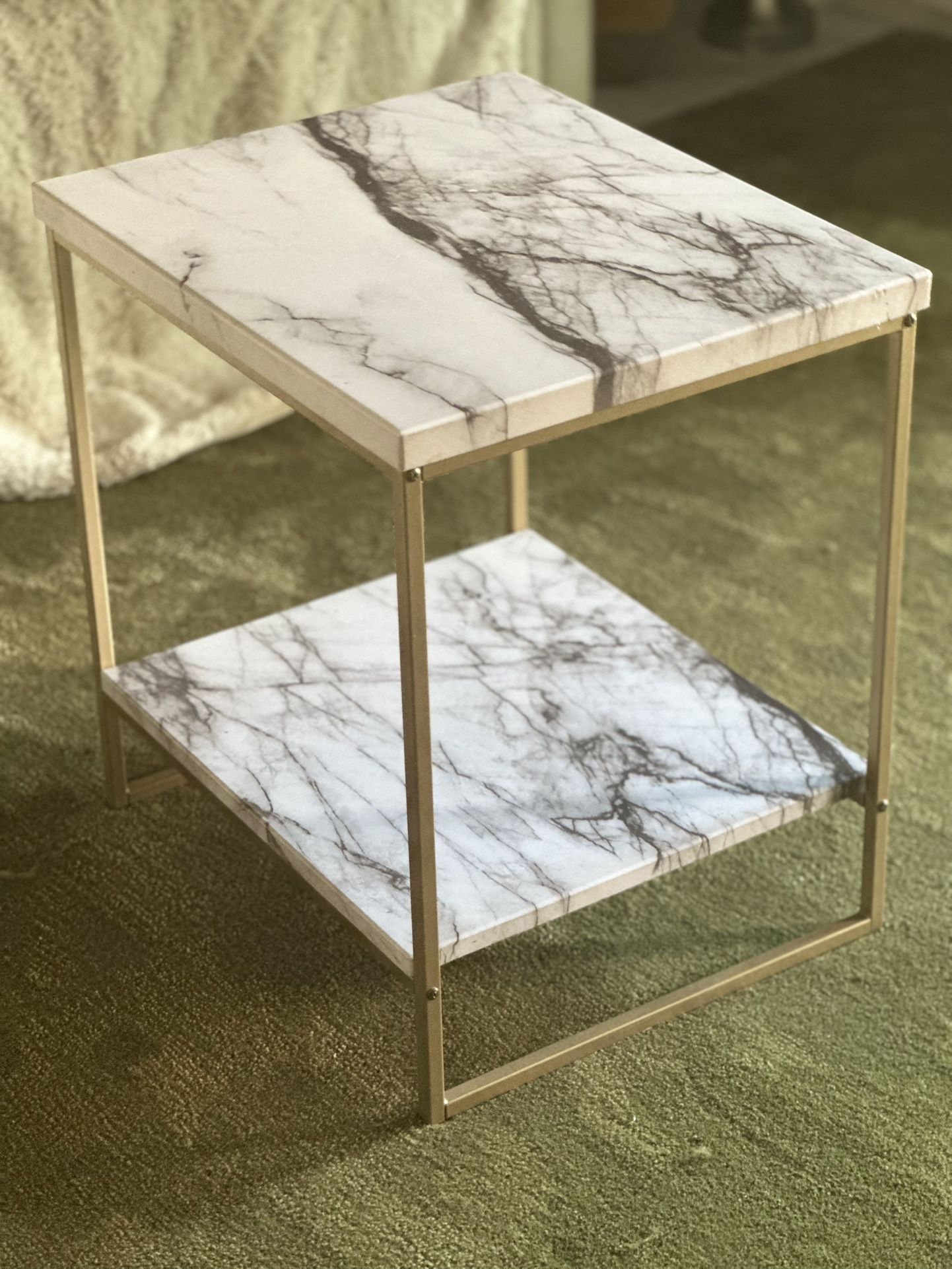 End Tables/nightstand