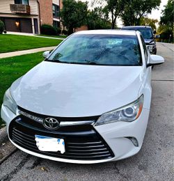 Toyota Camry 2016 141mil millas 8500