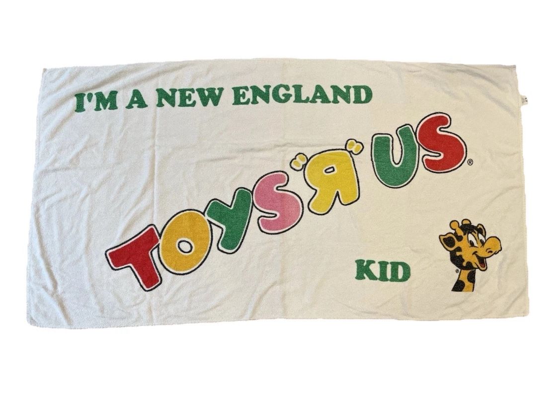 Geoffrey Toys R Us Beach Bath Towel New England Kid Retro Y2K Vintage Swimming