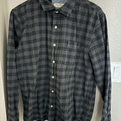 Tallwoods Plaid Shirt Medium