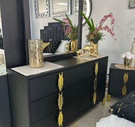 Bedroom Set, New, Ask for Price 