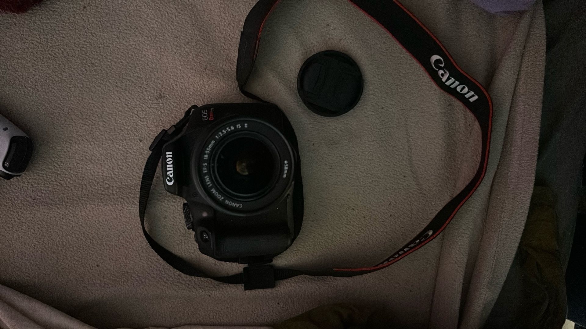 CANNON EOS Rebel 17 CAMERA 