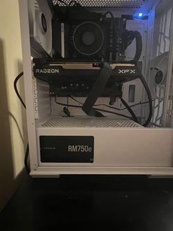 Complete Gaming PC – i5 12th + RX 6600 8GB + 32GB RAM + Corsair 750W Gold PSU + Razer Kit