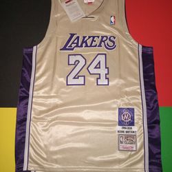Los Angeles Lakers Kobe Bryant HOF Mitchell & Ness Jersey XL Gold/Purple NWT