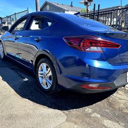 Hyundai Elantra 2020