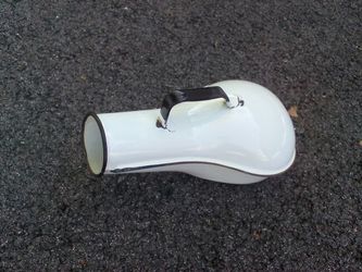 Vintage bed urinal