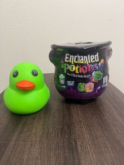 🎃 RMS Light-Up Potion + Green Halloween Squishy Duck 🦆