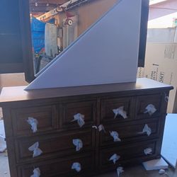 Mirror And Dresser