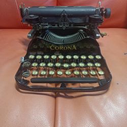 Corona 3 Folding Typwriter With Box Earlier 1917