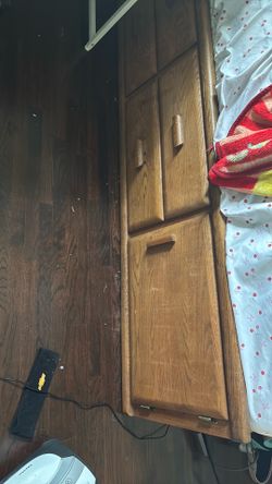 Wood single bed with storage