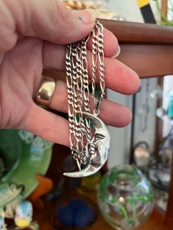 Vintage Sterling Silver Crescent Moon Pendant Necklace