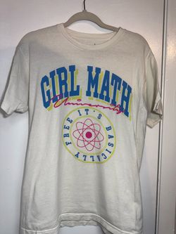 Junior girls graphic tee size M