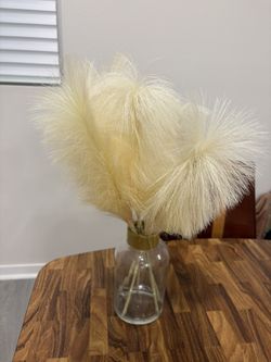 Faux Feathered Centerpiece