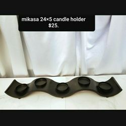 Black metal candle holder 