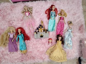 Disney princess dolls lot some 90s Disney store collectables good condition $30 takes all of them open to fair offers only. Low ballers not answered