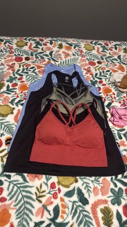 Women's Athletic Tops and Sports Bras Bundle