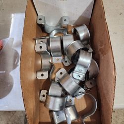 1 1/4" Pvc Pipe Straps
