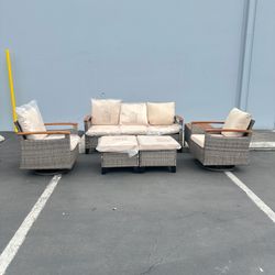 Outdoor 4-piece Patio Furniture Set 