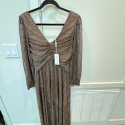 Brand new Lustre Long Sleeve Midi Dress size Ｍ 