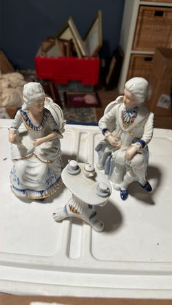 Vintage porcelain Victorian couple