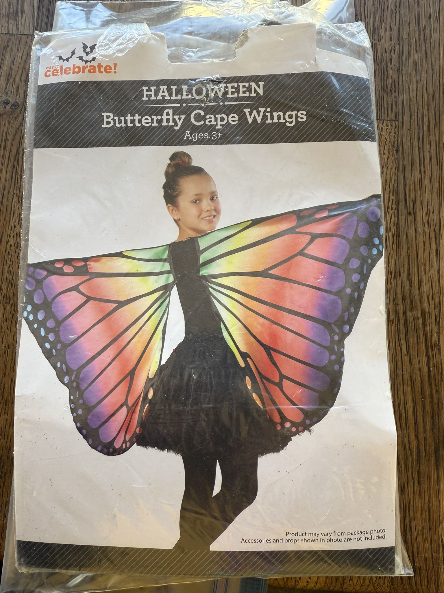 New Halloween Butterfly Cape Wing size (3+) $5