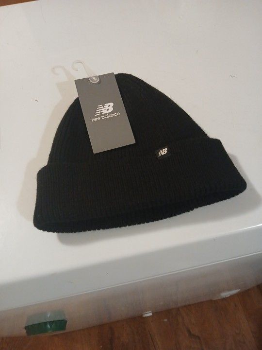 Men's New Balance Winter Beanie Hat All Black Brand New