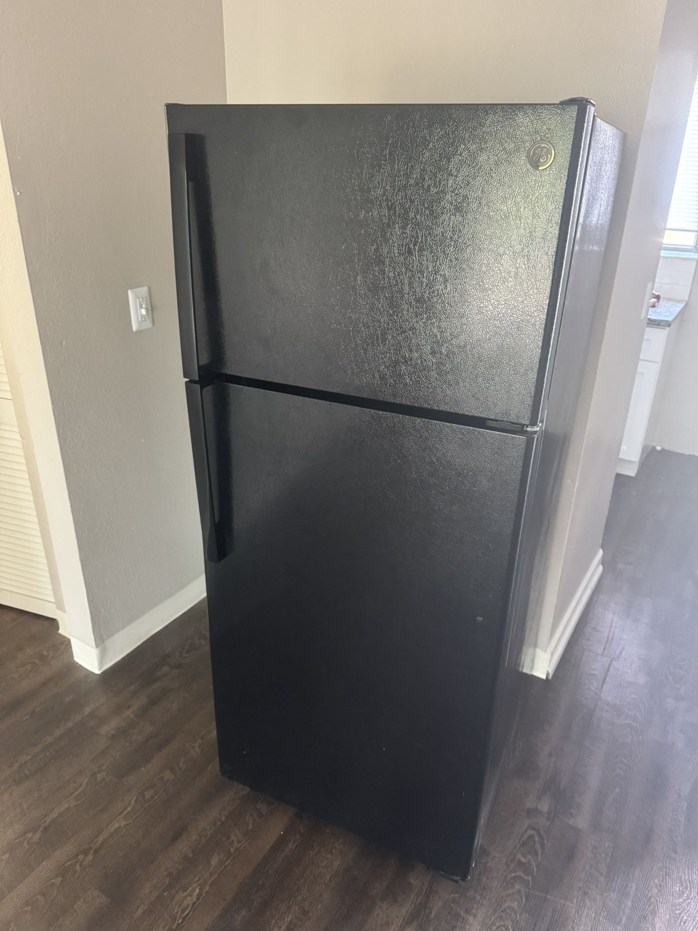 Black Fridge For Sale