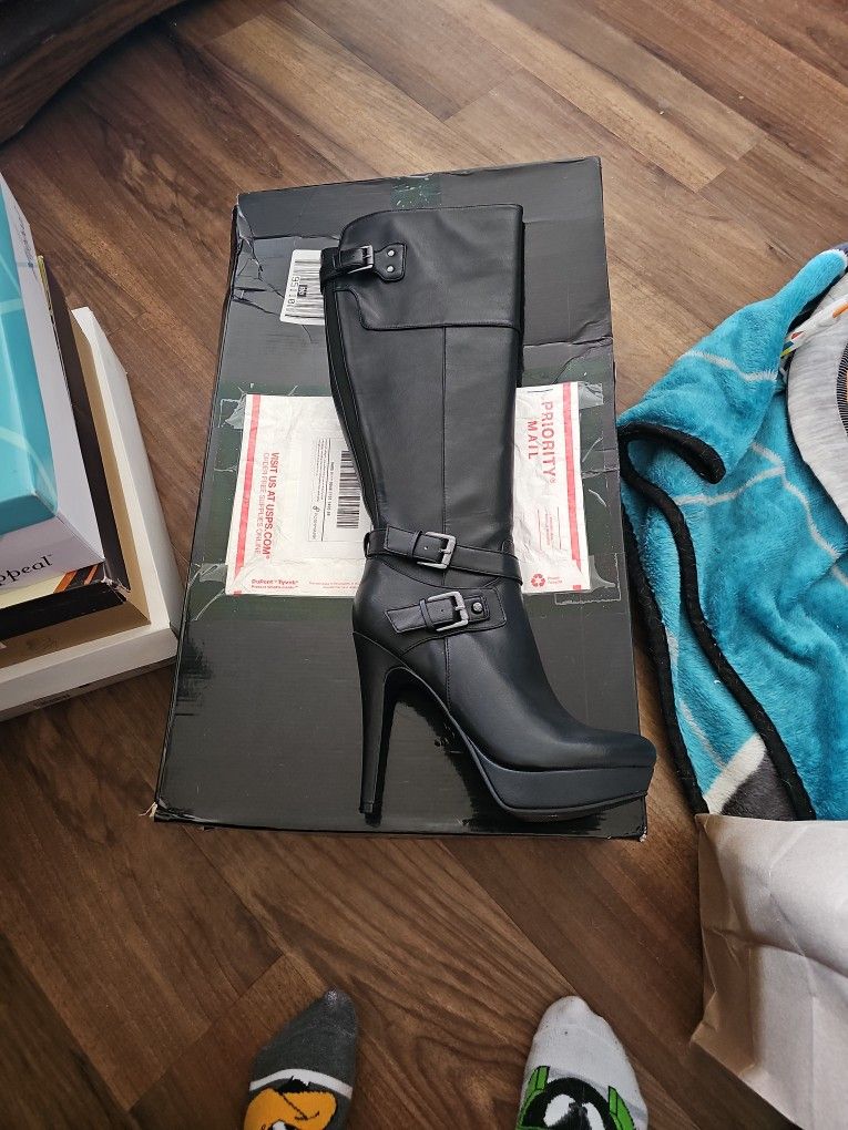 Guess Women's Boots