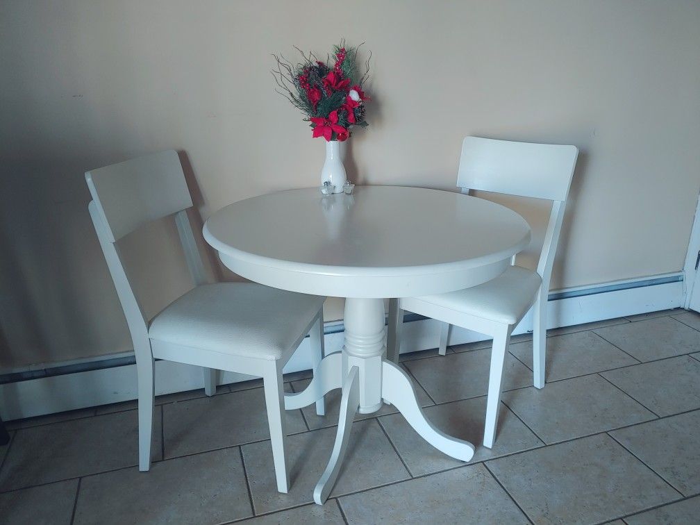 Linen White Pedestal Table with Two Chairs