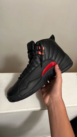 Jordan 12 bloodline size 7