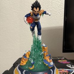 Vegeta Dragon Ball Z Figure 