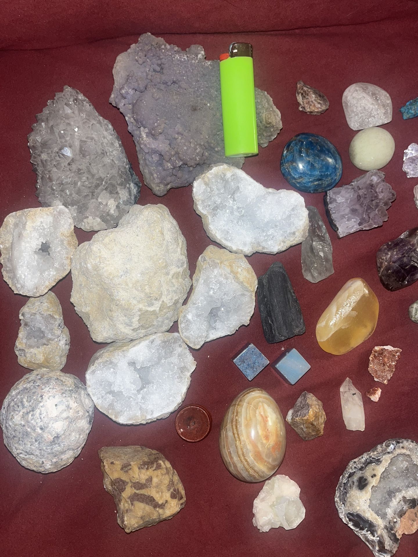 Rocks/crystals