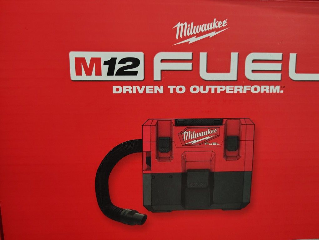 Milwaukee Fuel M12 Vacuum Tool Only