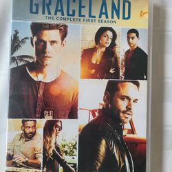 Graceland,the Complete First Season, 3-Disc Set, 547 Min Total