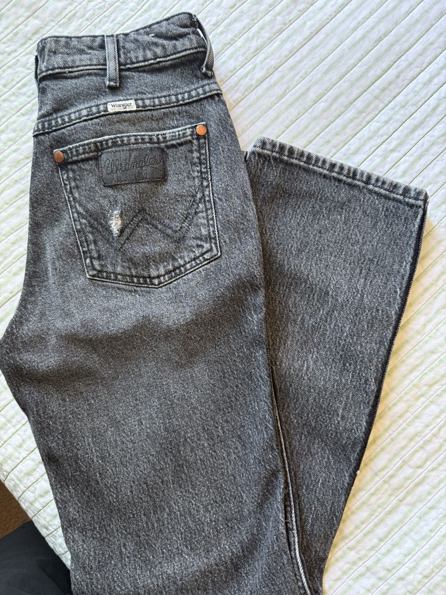 Womens Wrangler Black Jeans