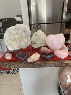 All Natural Crystals! Perfect holiday gift for any budget!