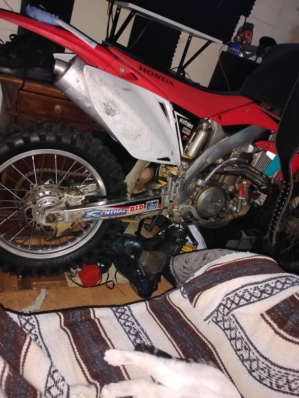 2007 Honda add two stroke 450RCRF