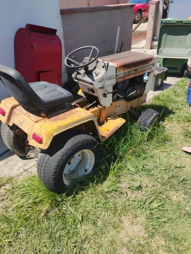 Tractor It Is Not Frozen It Turns Over Asking 200 Bucks