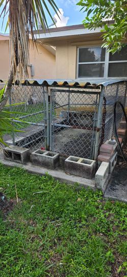 Dog cage.